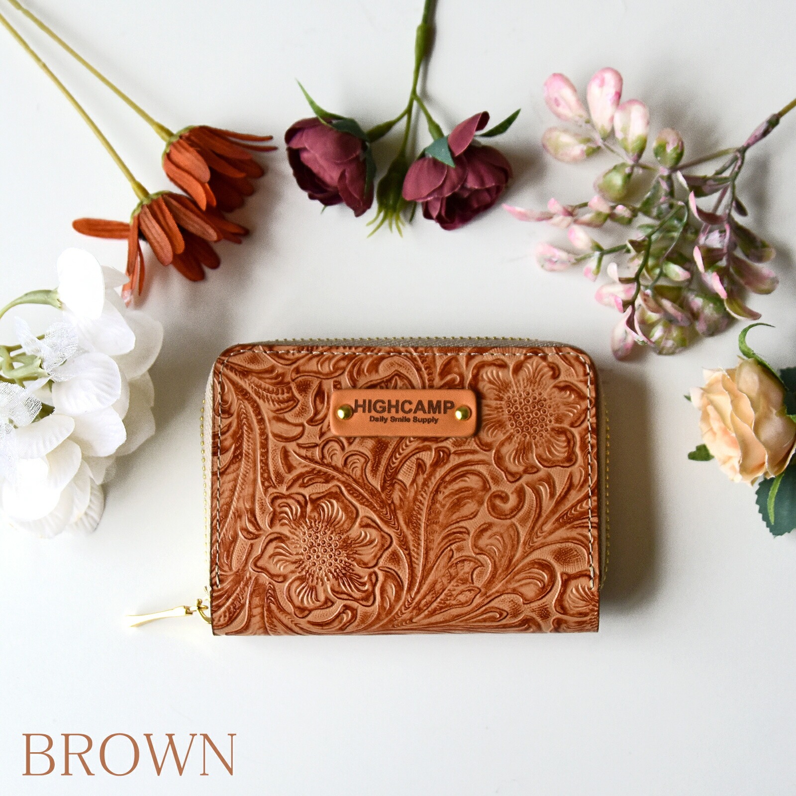 HIGHCAMPブランド オリジナル「コンパクトウォレット　カービングレザー」