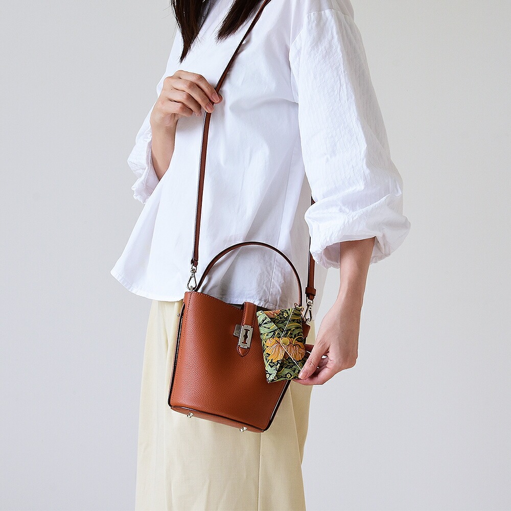 マルチケース「ウィリアムモリス」