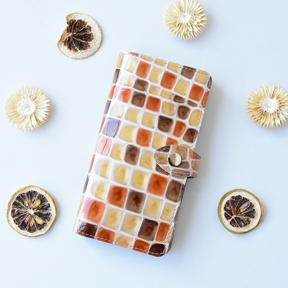 スマホケース 多機種対応　手帳型スマホケース「ステンドグラスレザー・カメラ穴」