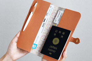 本革 レザー パスポートケース お薬手帳 旅行 トラベル カラベラ CallaBella ハイキャンプ HIGHCAMP シュリンク シュリンクレザー